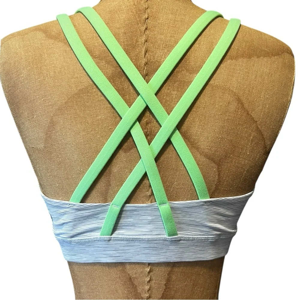 Lululemon Athletica Energy Sports Bra - White and Green EUC 8 - Picture 4 of 9